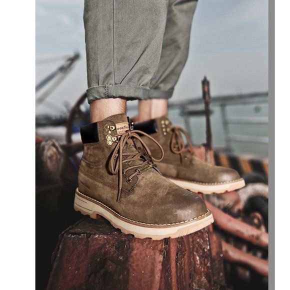 Men's Shoes - Picture 2 of 4